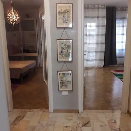 Happy Holidays Welcome * Triëst