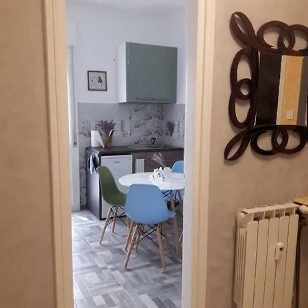 Happy Holidays Welcome Apartment Trieste